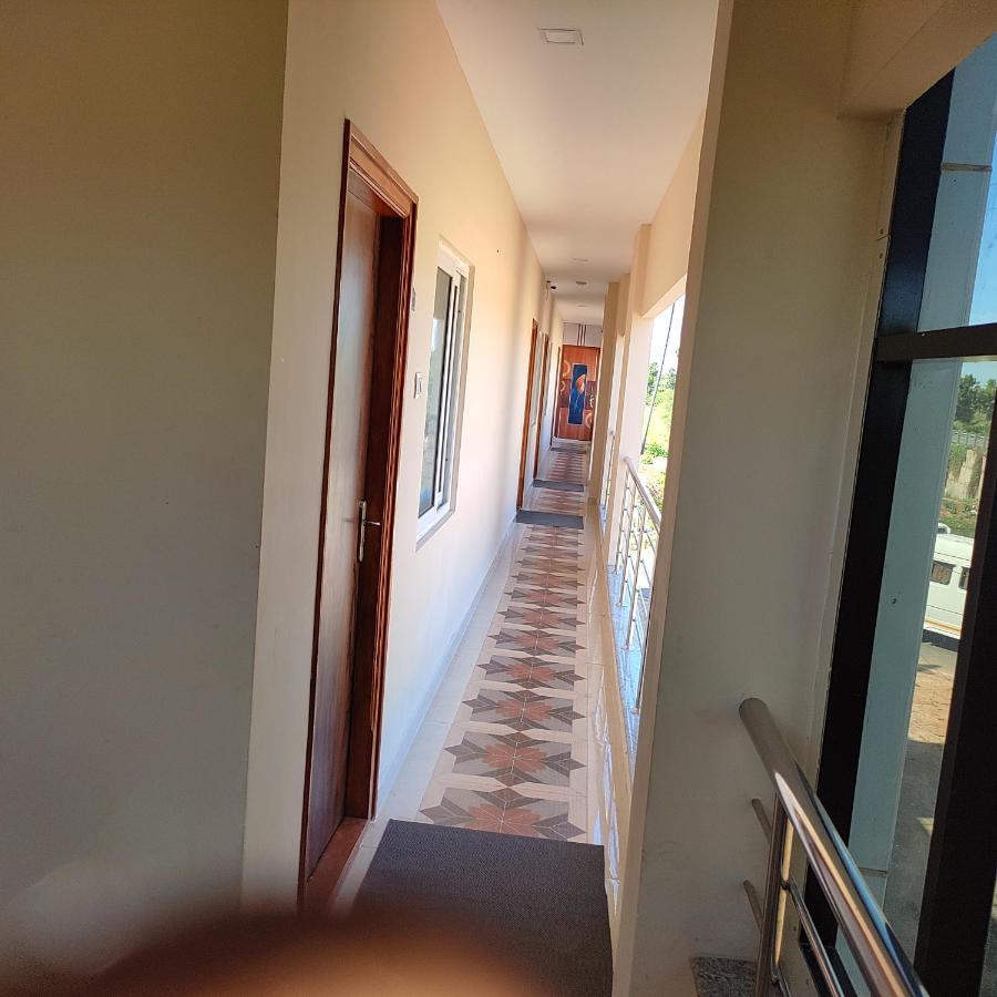 Hotel Db Max Tiruchirappalli Extérieur photo